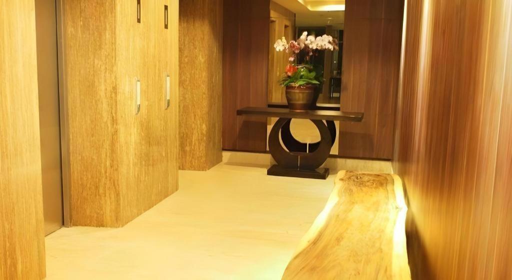 Arch Hotel Bogor Kültér fotó