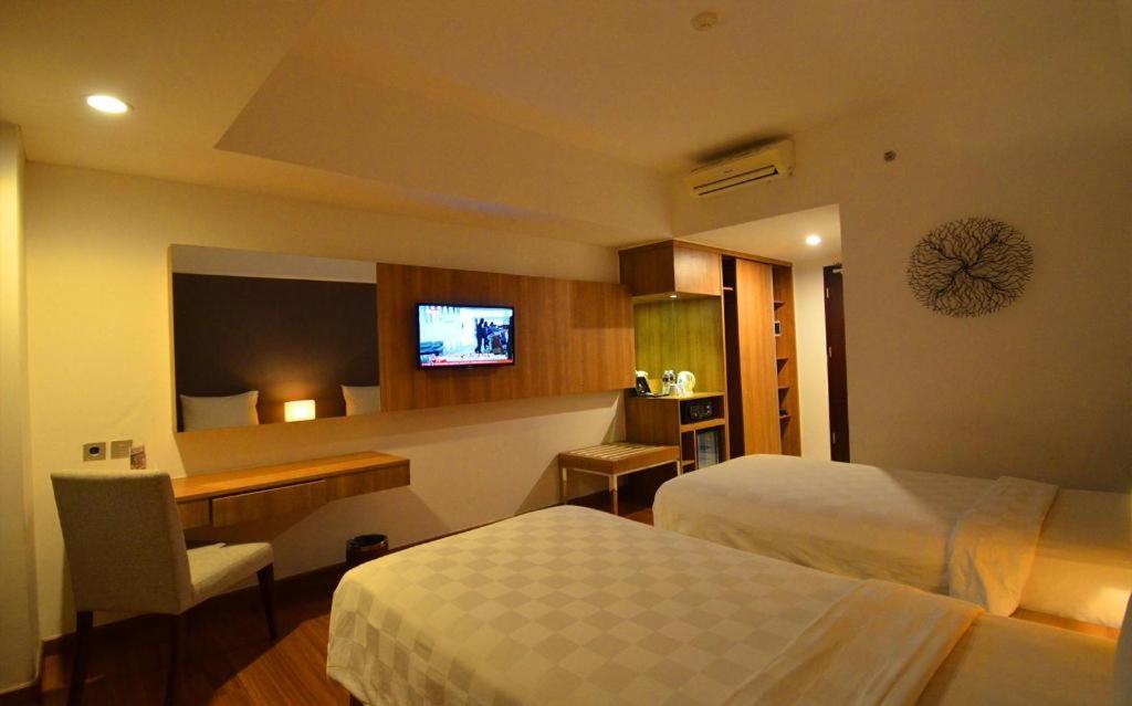 Arch Hotel Bogor Kültér fotó