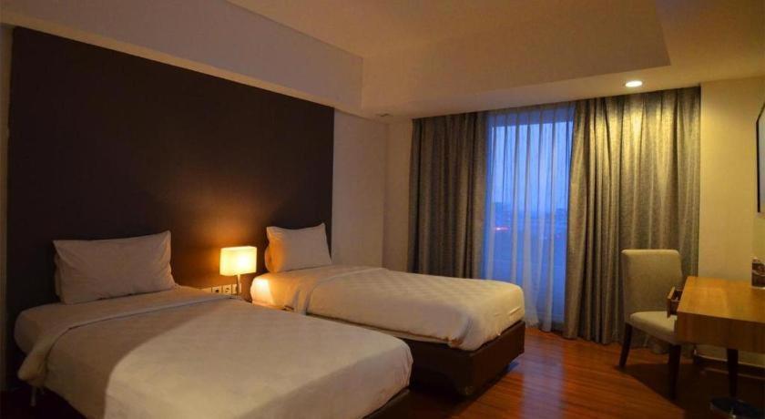 Arch Hotel Bogor Kültér fotó