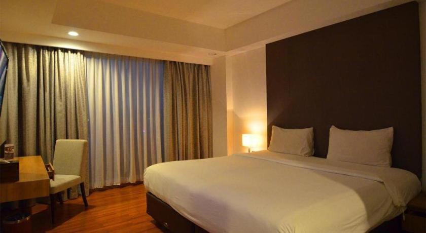 Arch Hotel Bogor Kültér fotó