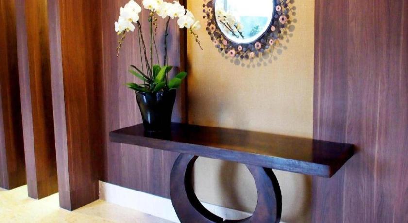 Arch Hotel Bogor Kültér fotó